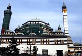 diyarbakir-merkez-cami-alemi-a86